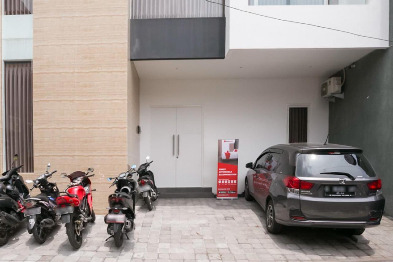 Reddoorz Syariah Near Lapangan Pancasila Simpang Lima Hostel Semarang Kültér fotó